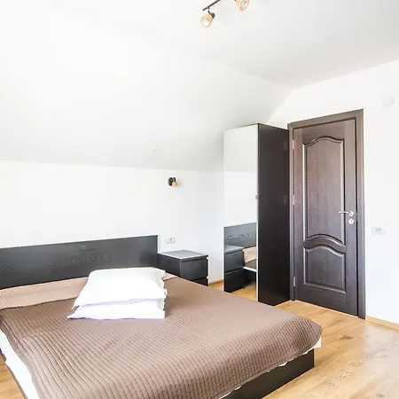 Guest house Pensiunea Iozefina Moieciu de Jos